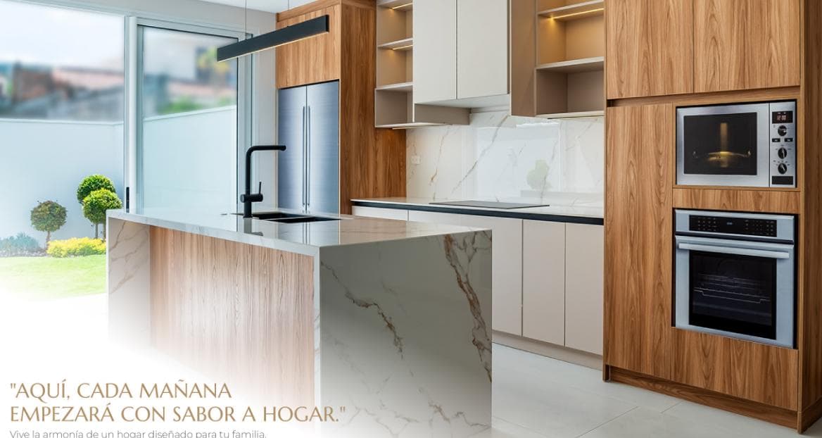 CASA EN VENTA, CON AREA VEDE.CIUDADELA ROMA - 1