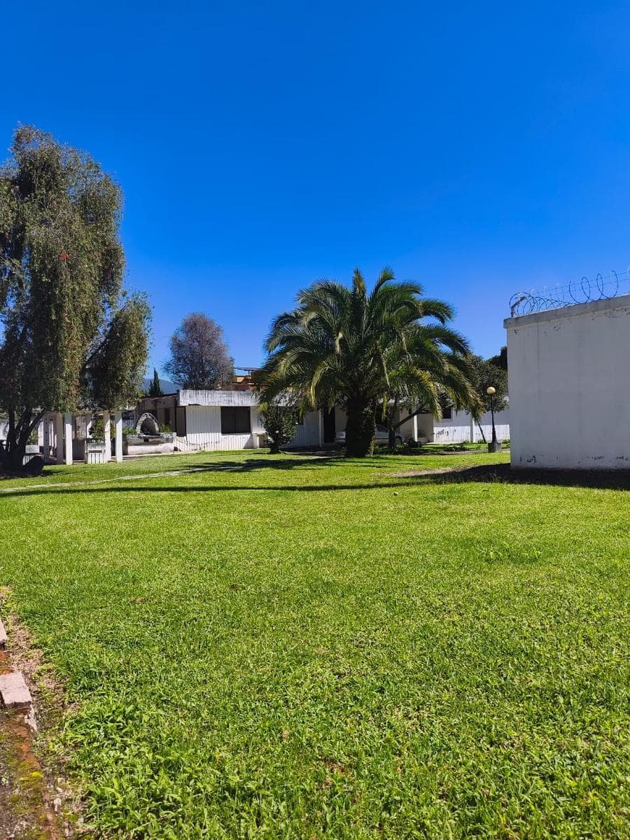 Quinta en venta sector valle de los chillos en san gabriel - 1