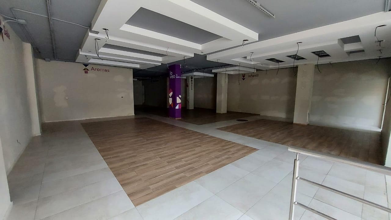 Local Comercial en Urdesa ideal para restaurantes bar - 1
