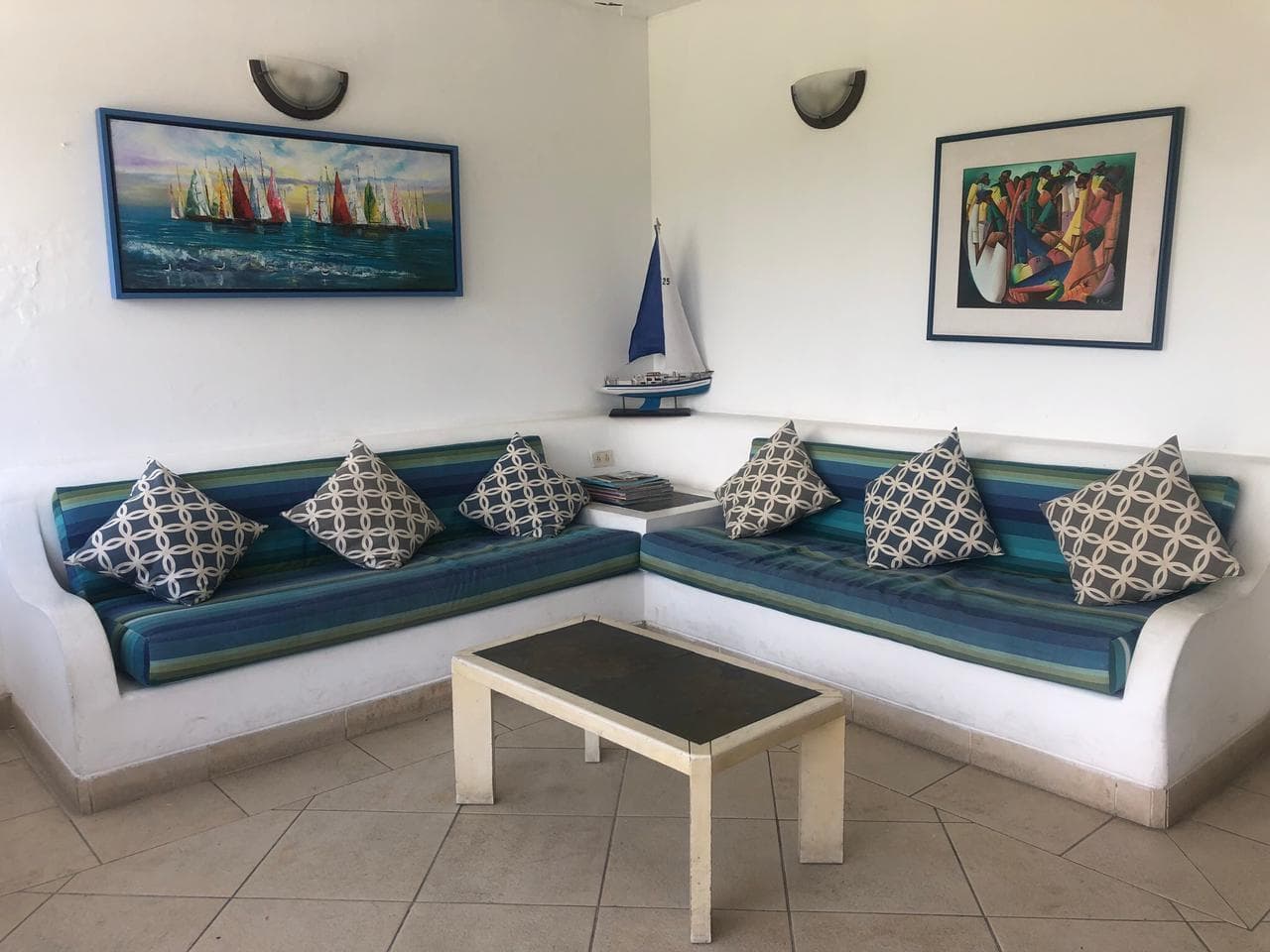 MV - SAME CASA BLANCA EN VENTA DPTO 112,65M2 DE 3 DORMITORIOS CON TERRAZAS PROPIAS DE 28,60M2 - 1