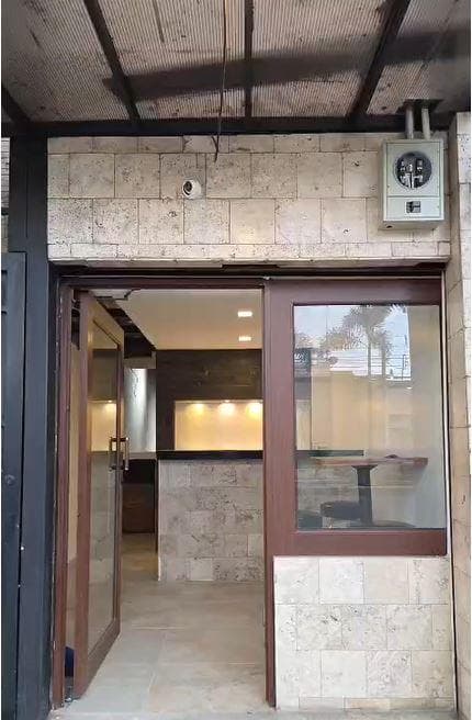 Local Comercial 30M2 - 1 BAÑO - 1