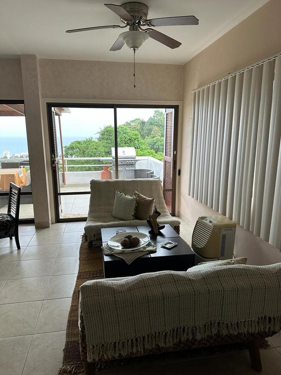 SAME-CASA BLANCA, EN VENTA Y RENTA POR TEMPORADAS DEPARTAMENTO DE 3D, CON TERRAZA PROPIA - 1