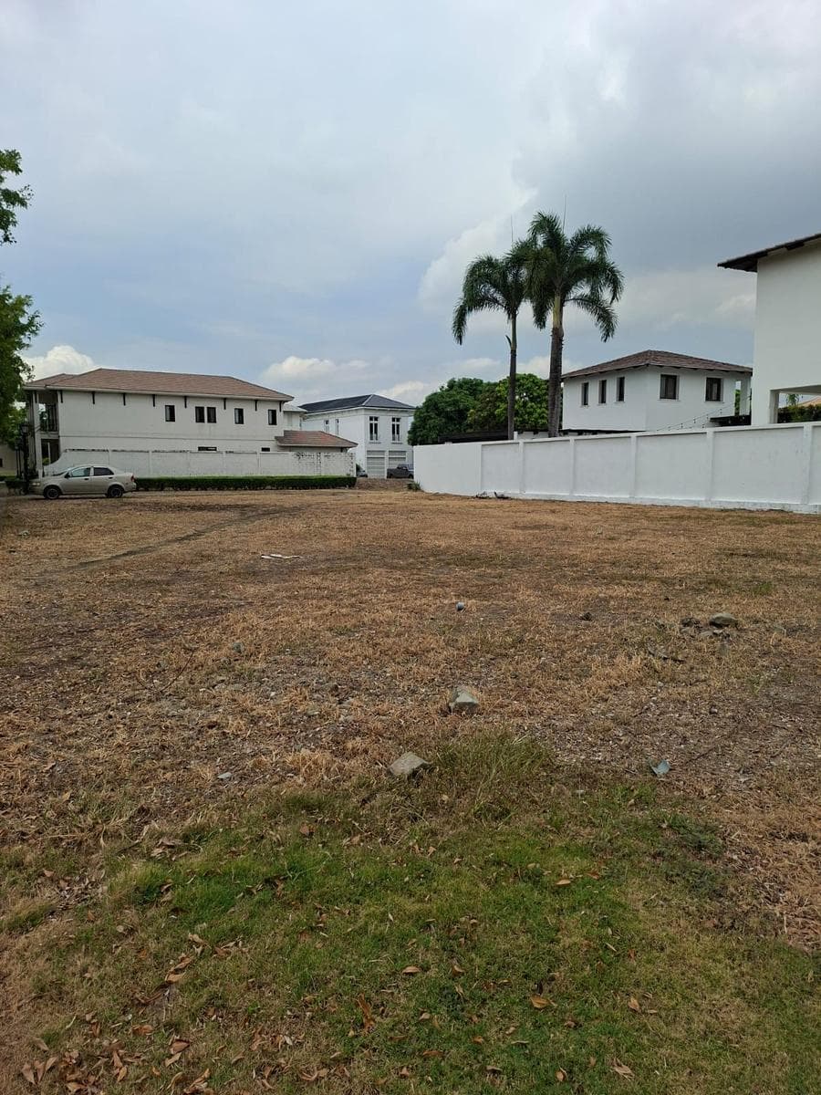 Terreno en venta en Plaza Lagos etapa Delago - 1