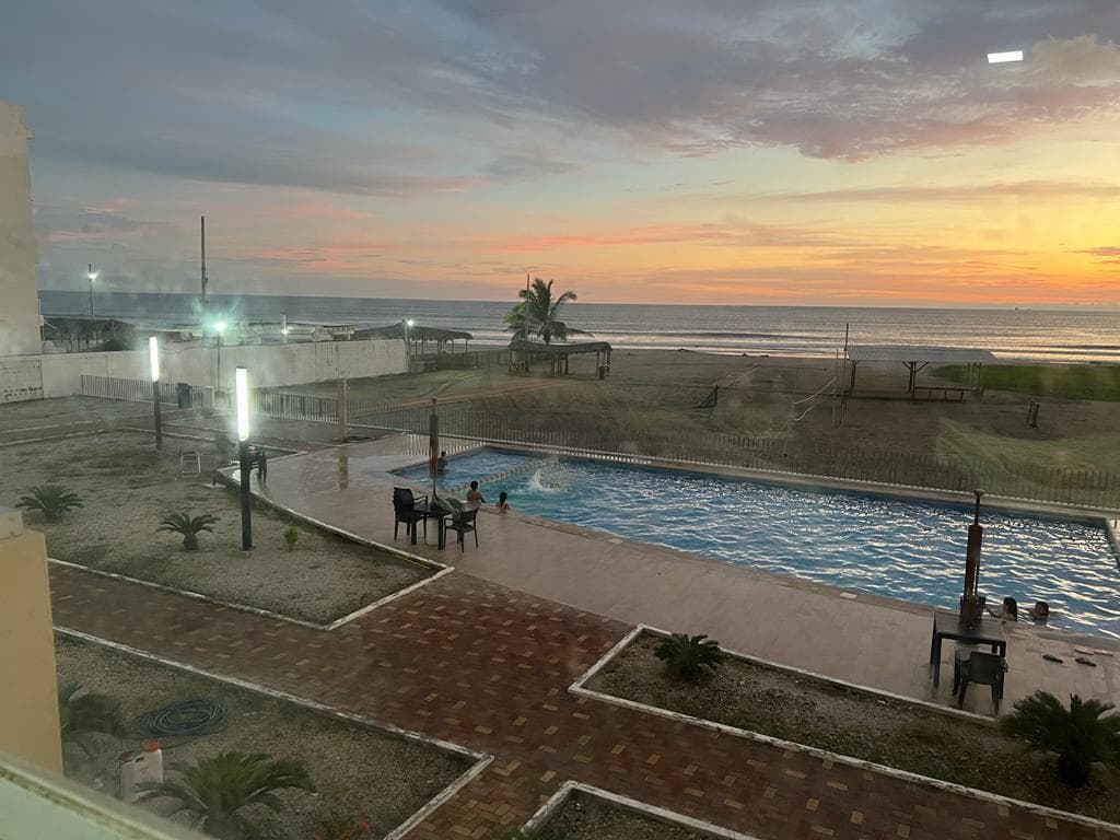 ALQUILER DEPARTAMENTO EN PLAYAS, FRENTE AL MAR VÍA DATA (JLR) - 1