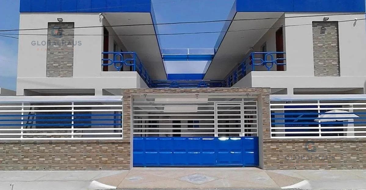 Venta Hotel en Salinas, Chipipe, Santa Elena, 21 Habitaciones, Piscina, Parqueo Interno. J.C - 1