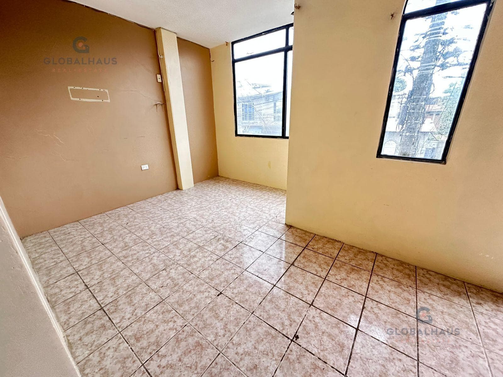 Venta casa rentera 4 departamentos Babahoyo, m.g. - 1