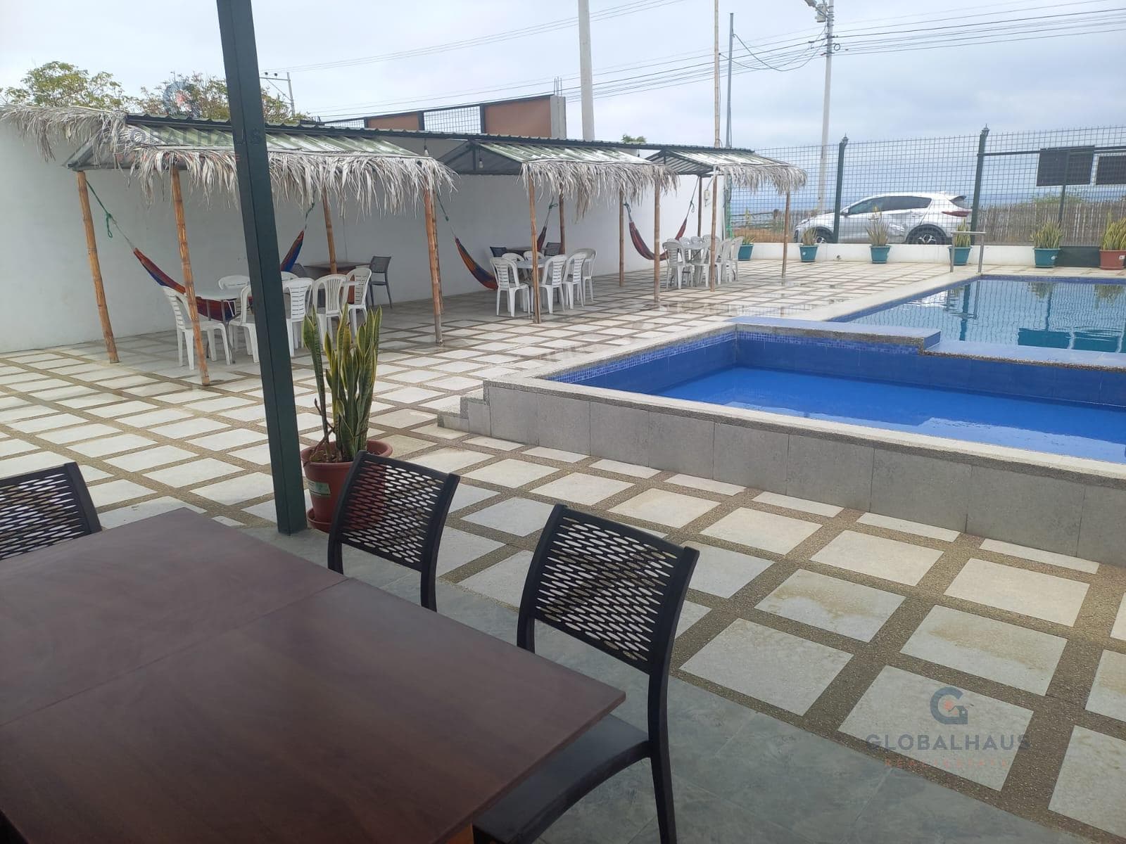 Venta Centro Turistico Santa Marianita, 1915 m2, piscina, 4 suites, Manta, p.c - 1