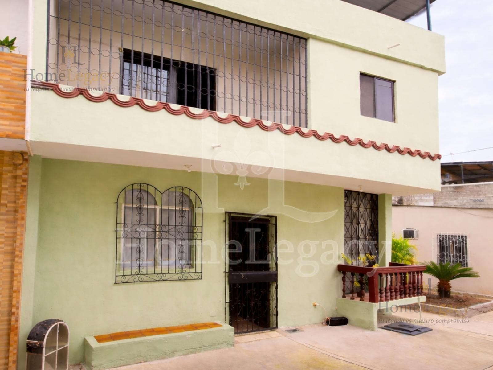 Venta de Casa Rentera en el Norte de Guayaquil - Sauces 3 AE - 1