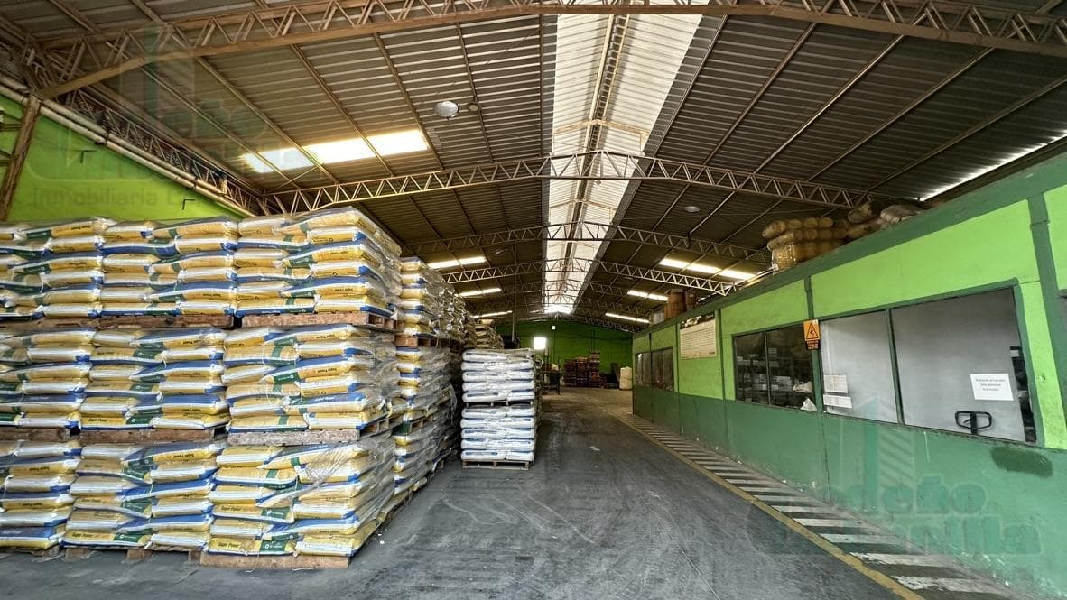 ALQUILER DE AMPLIAS BODEGAS VIA DURAN YAGUACHI - 1