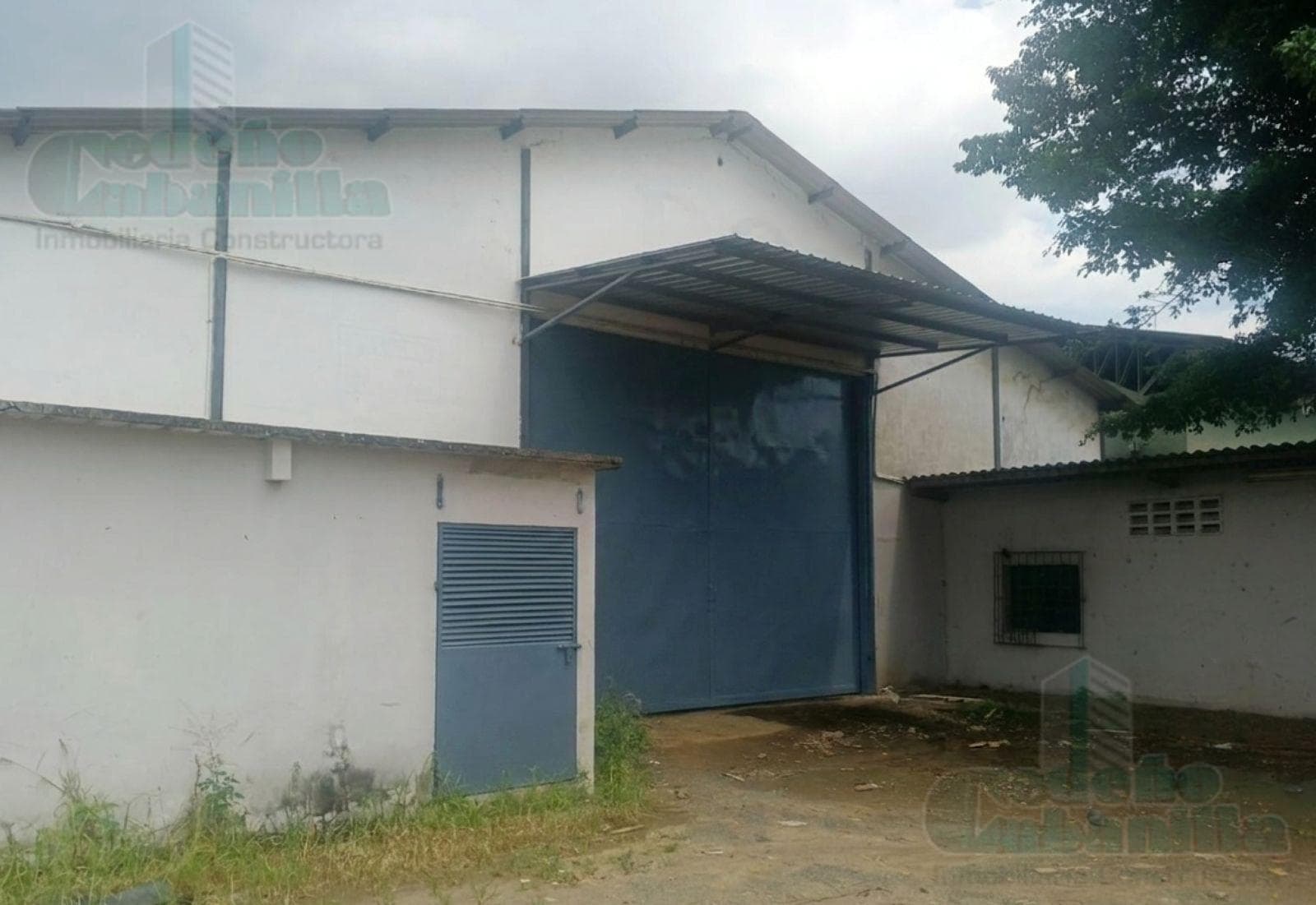 ARRIENDO BODEGA EN Km. 14.5 VIA A DAULE - 1