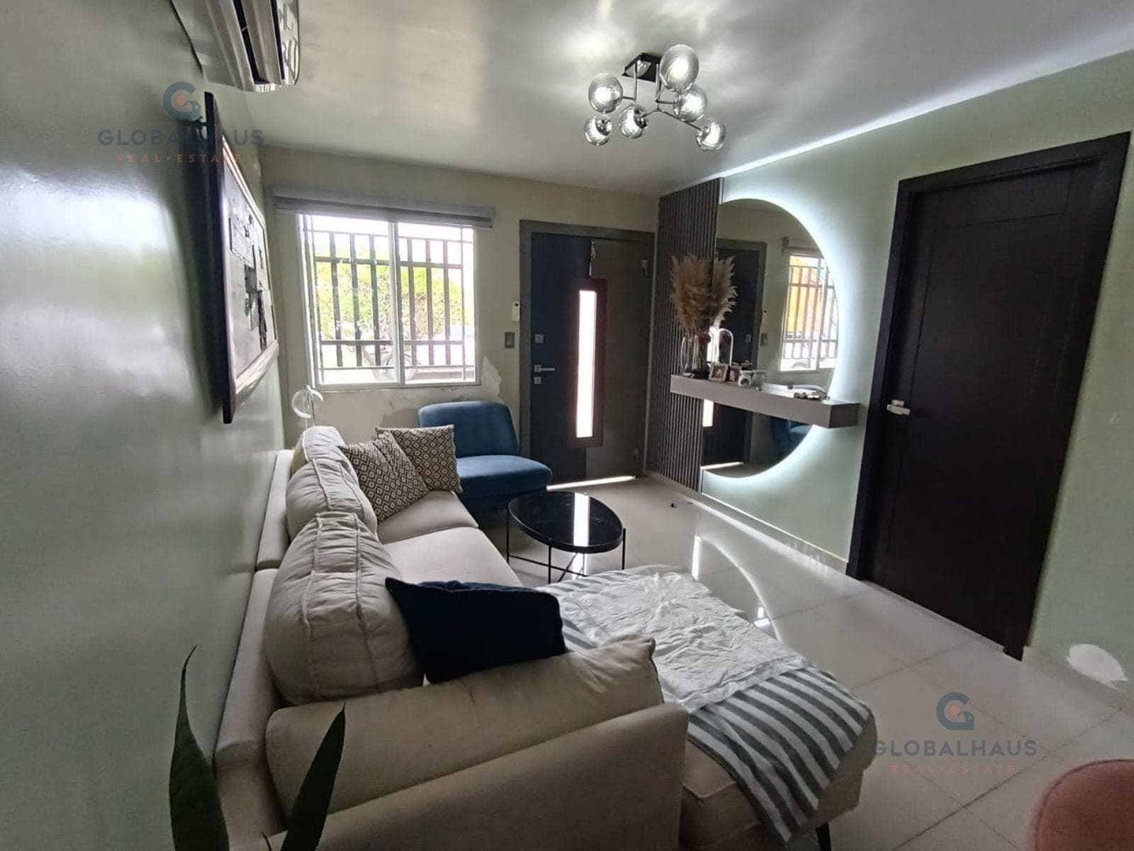 Venta casa Villa del Rey Etapa Juan Carlos Daule, 3 Dormitorios, j.c. - 1